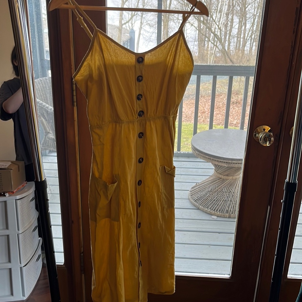 Spaghetti strap faux button down dress with pockets